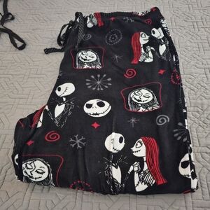 Women's Nightmare Before Christmas pj set 3xl. Fleece bottoms with shirt.